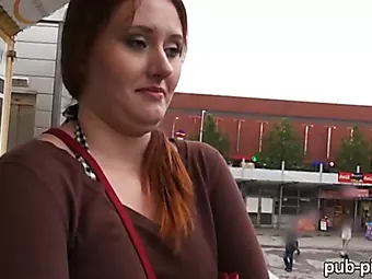 zorla eve giren adam genç kiza tecavüz ediyor videosu